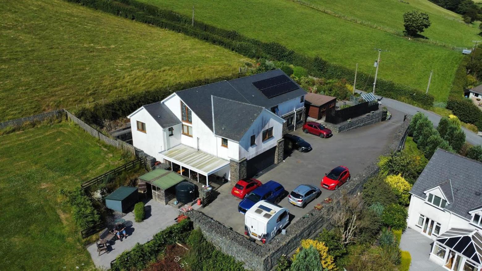 Y Grange Bed and Breakfast Llanfihangel-y-Creuddyn Εξωτερικό φωτογραφία