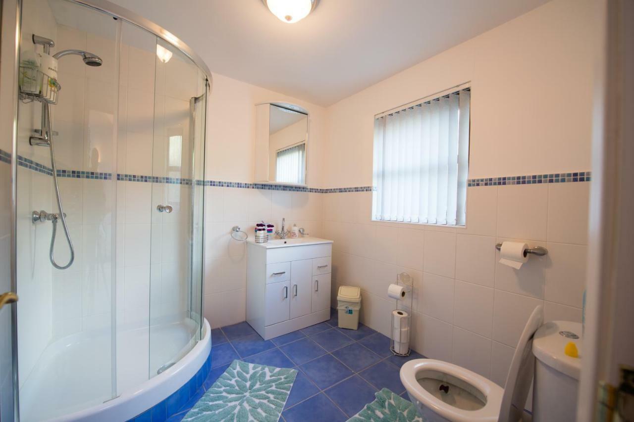Y Grange Bed and Breakfast Llanfihangel-y-Creuddyn Εξωτερικό φωτογραφία