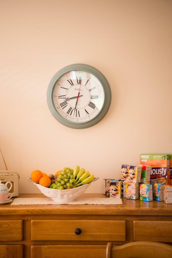 Y Grange Bed and Breakfast Llanfihangel-y-Creuddyn Εξωτερικό φωτογραφία