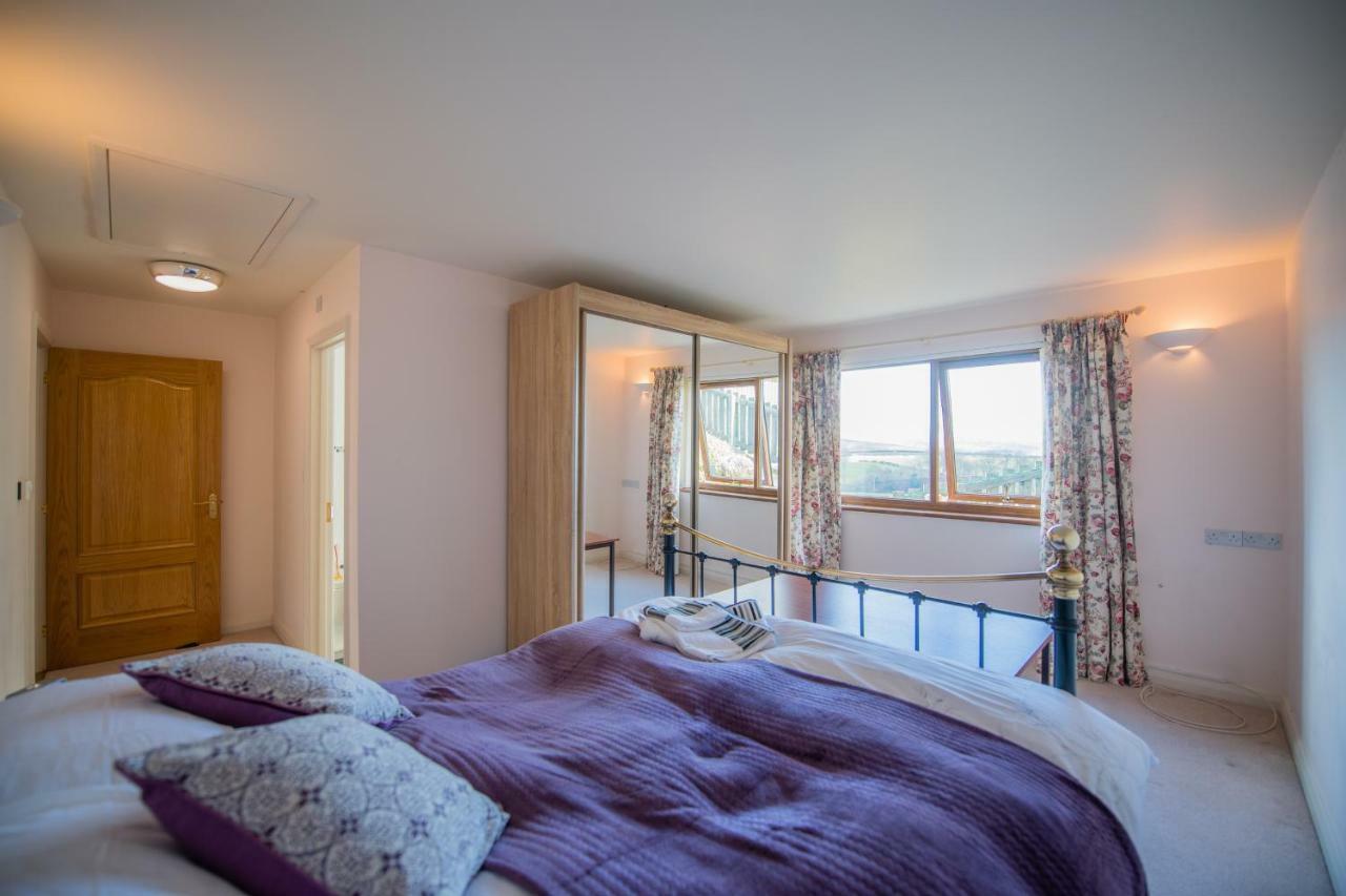 Y Grange Bed and Breakfast Llanfihangel-y-Creuddyn Εξωτερικό φωτογραφία